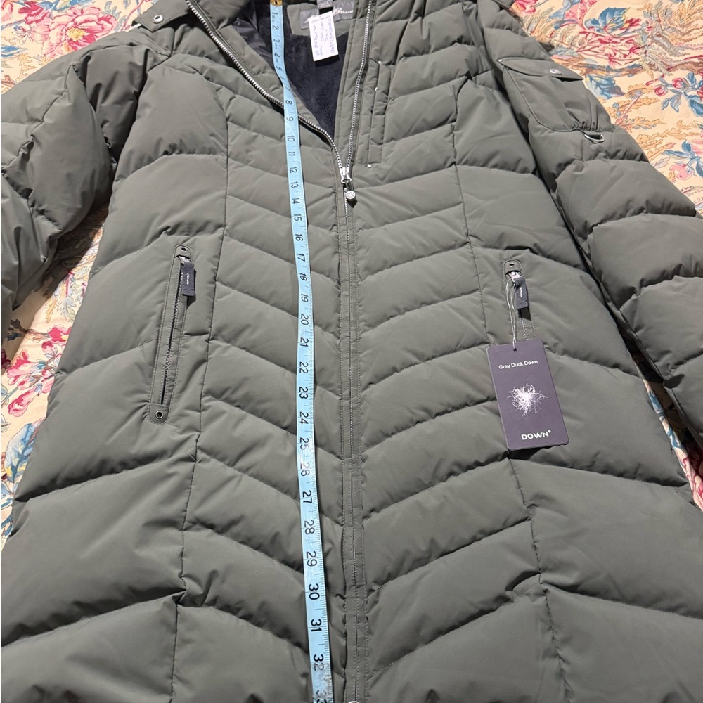 Eddie Bauer Green Fur-Trimmed Hooded Jacket - Picture 6 of 10